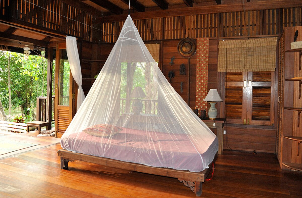 Cocoon cestovní moskytiéra Travel Net single – moskytiéra v přírodě