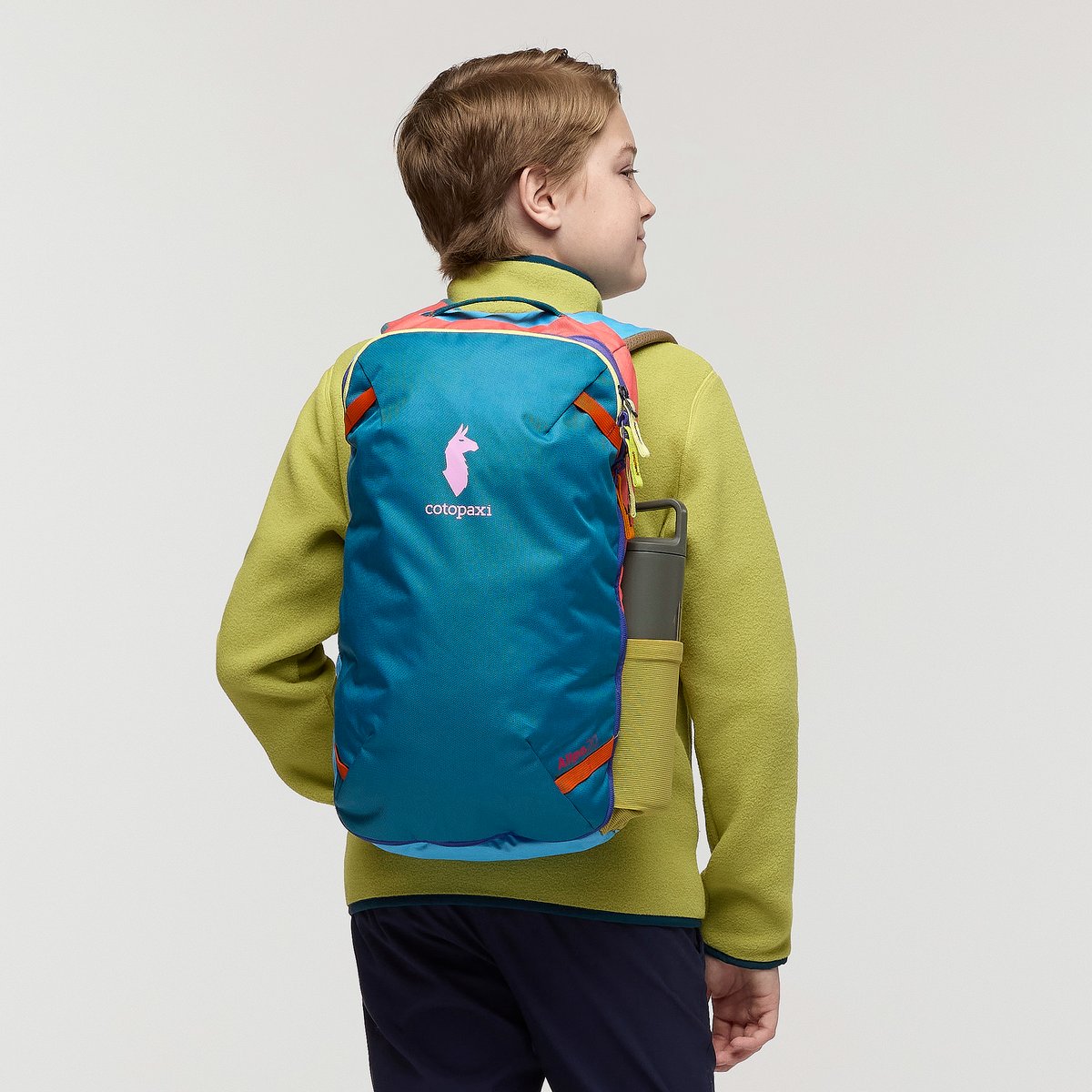 Cotopaxi Allpa Mini 20l Travel Pack Del Dia Orange/Blue/Navy – batoh Allpa Mini Del Día na zádech
