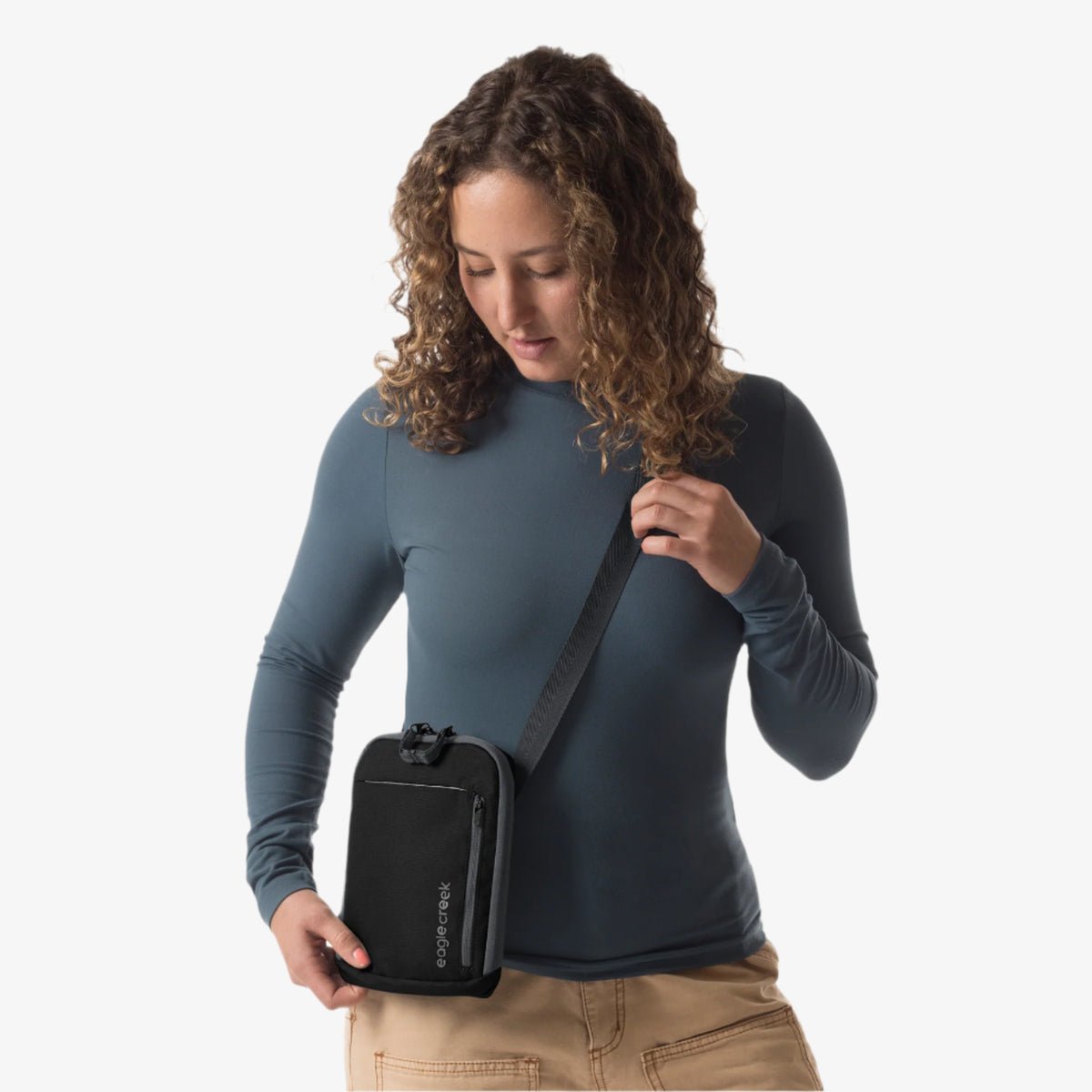 Eagle Creek taška Stash RFID Crossbody Bag black – taška nošená křížem přes tělo