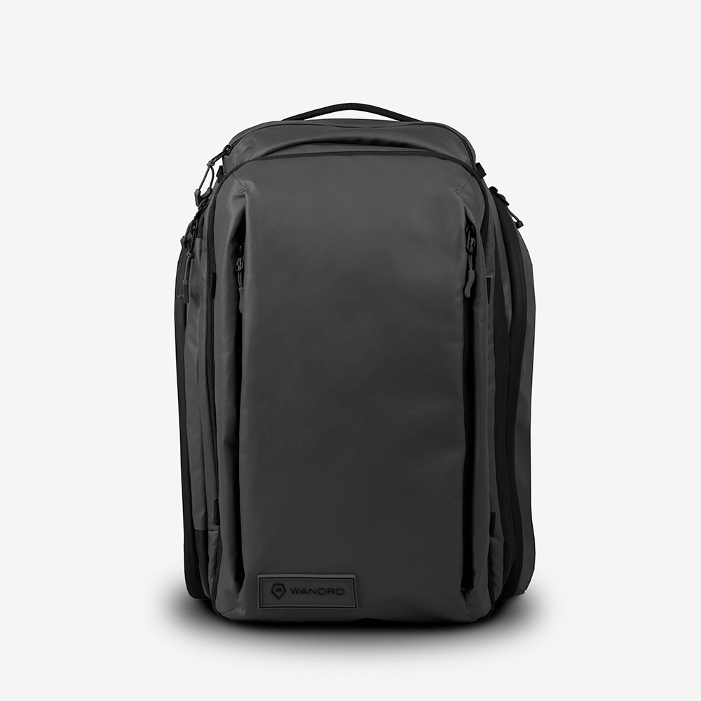 Wandrd cestovní batoh Transit Travel Backpack 35l black – celkový pohled