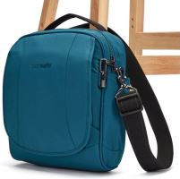 Pacsafe Metrosafe LS200 Crossbody econyl® tidal teal bezpečnostní taška (9)
