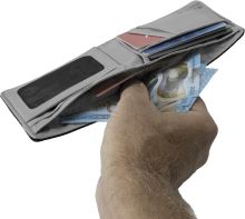 Eagle Creek peněženka Stash RFID Bi-Fold Wallet (4)