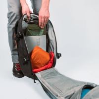Evergoods Mountain Panel Loader 30l solution dyed black (20)