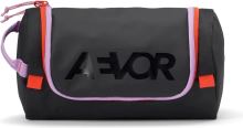 Aevor toaletní taška Wash Pack Proof (2)
