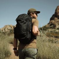 Evergoods Mountain Panel Loader 30l solution dyed black (7)