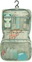 Legami sada toaletní taška Travel Toiletry Bag (1)