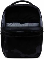 Herschel batoh Travel Daypack night camo (2)