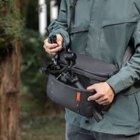 PGYTECH fotobrašna OneMo Sling 7l space black (4)