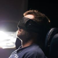 Matador oční maska s ucpávkami Blackout Sleep Mask + Earplugs (1)