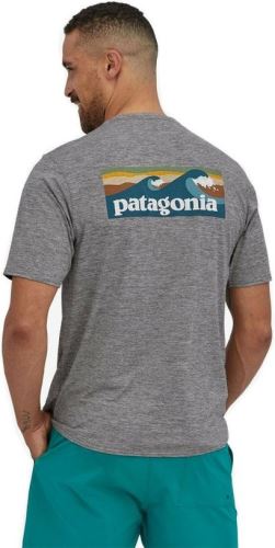 Patagonia M´s Cap Cool Daily Graphic Shirt Boardshort Logo Abalone Blue Feather Grey