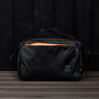 Evergoods x Carryology Transit Duffel 35l Griffin Edition waxed cotton black (7)