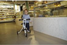 Micro Trike Deluxe Pink skládací dětské vozítko (7)