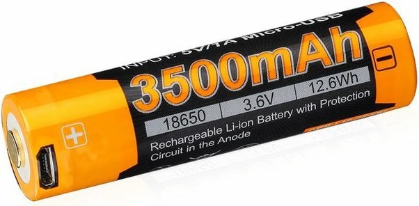 Fenix dobíjecí baterie 18650 3500 mAh s USB
