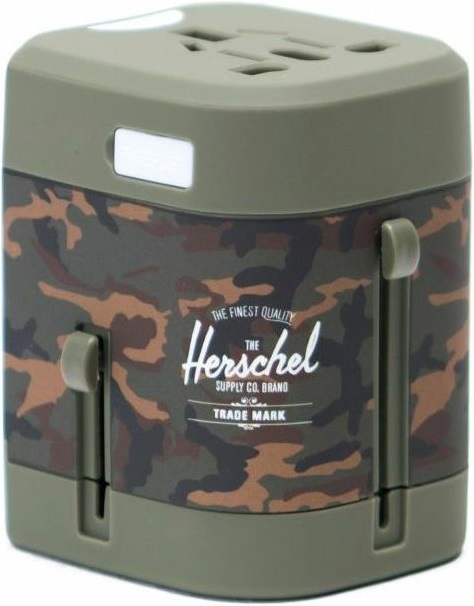 Herschel univerzální adaptér Travel Adapter woodland camo
