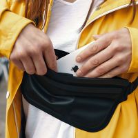 Fidlock Hermetic Sling Bag black vodotěsná ledvinka (2)