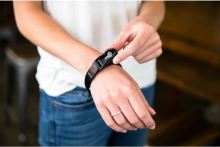 Peak Design řemínek na zápěstí Cuff ash (4)